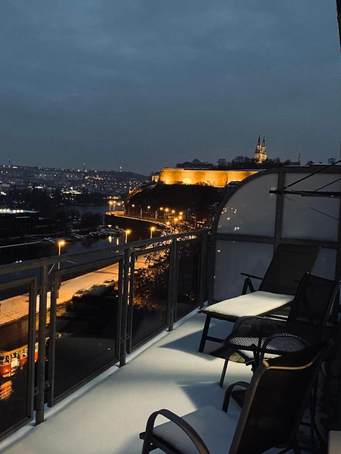 Panorama Podolske Nabrezi Praga